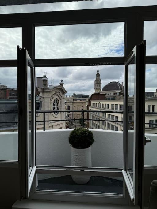 Bel Appartement Climatise En Plein Coeur De リール エクステリア 写真