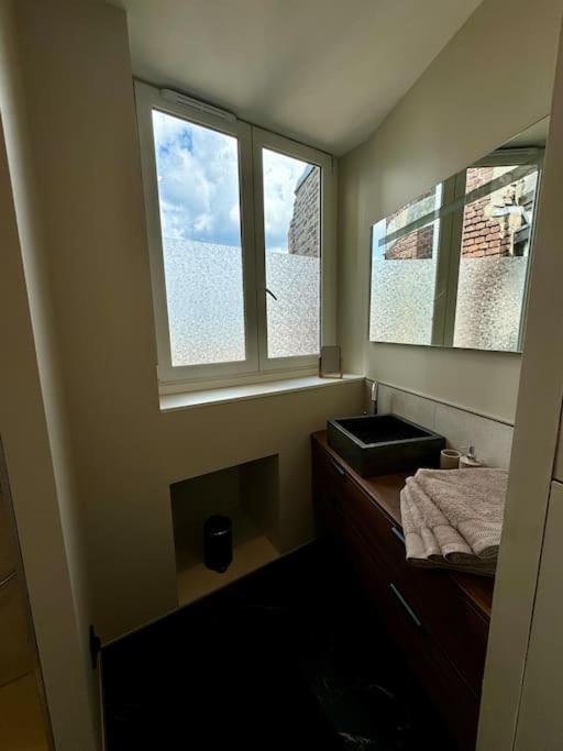 Bel Appartement Climatise En Plein Coeur De リール エクステリア 写真